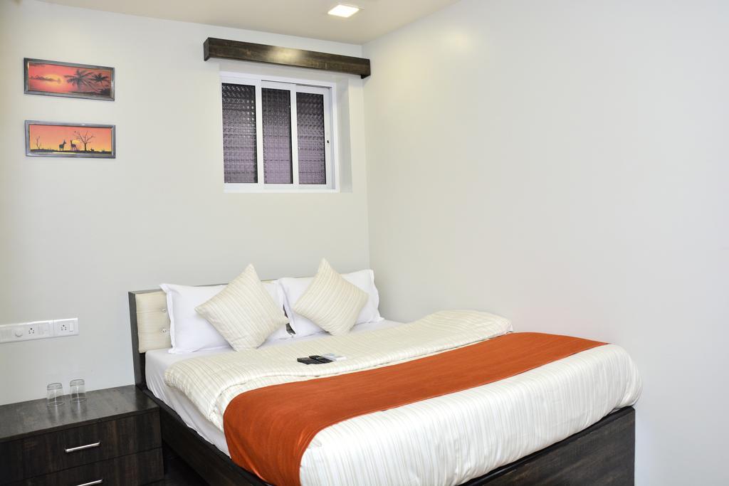 Premier Inn Мумбай Екстериор снимка