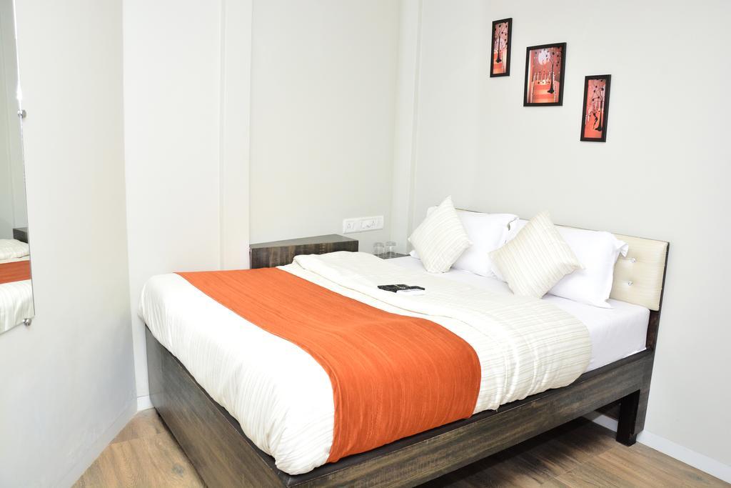 Premier Inn Мумбай Екстериор снимка