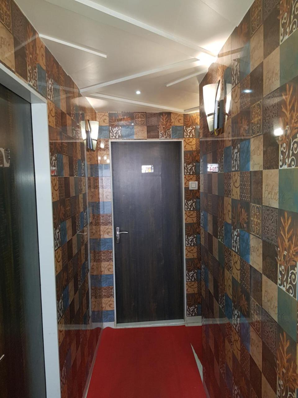 Premier Inn Мумбай Екстериор снимка